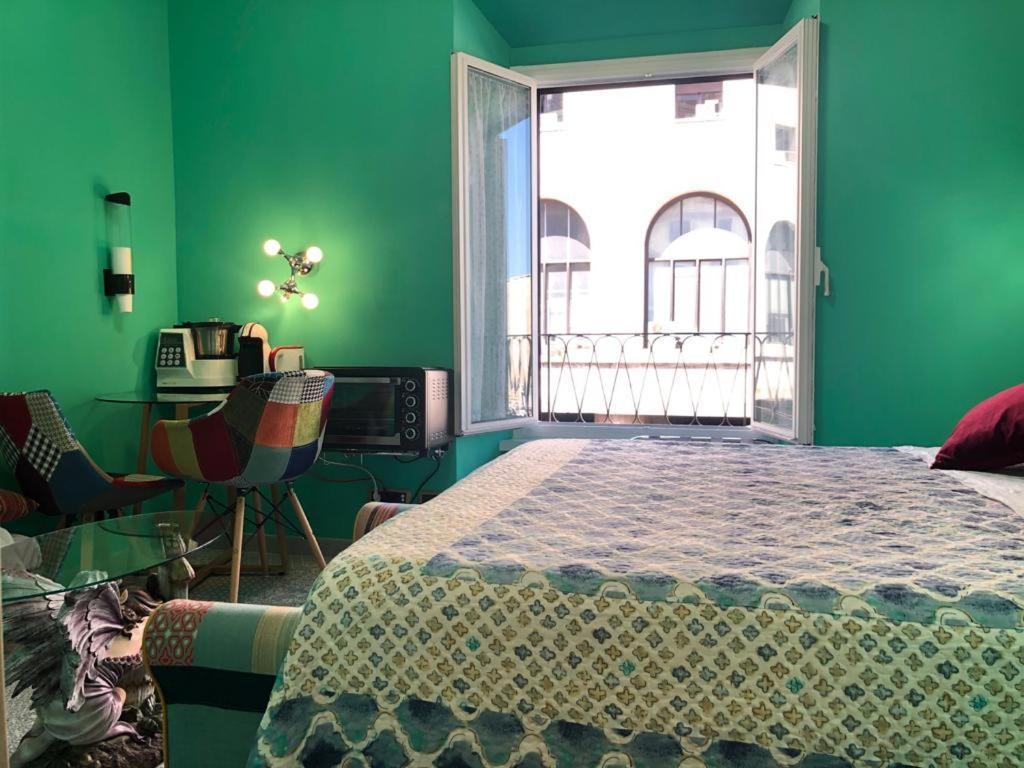 S.P.T. Bed & Breakfast Рим Екстер'єр фото